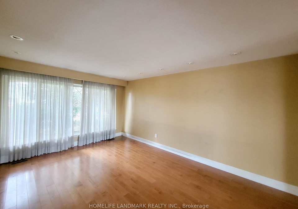 107-bolland-crescent-ajax-ontario-e12797680