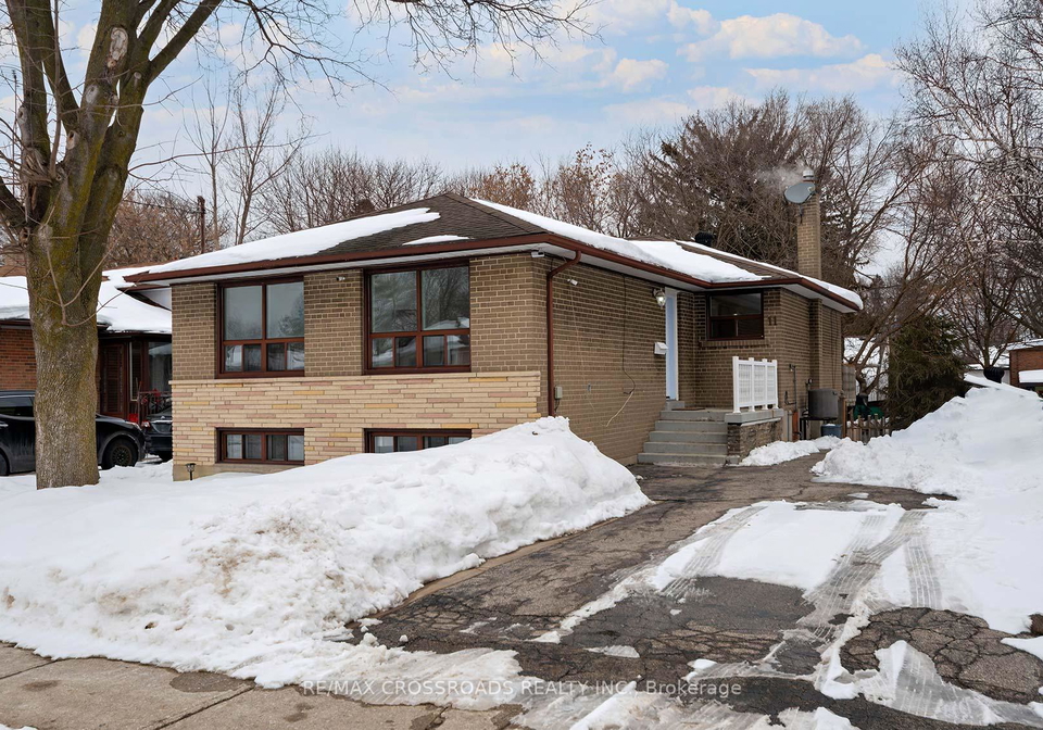 11-brightside-drive-scarborough-ontario-e12798096