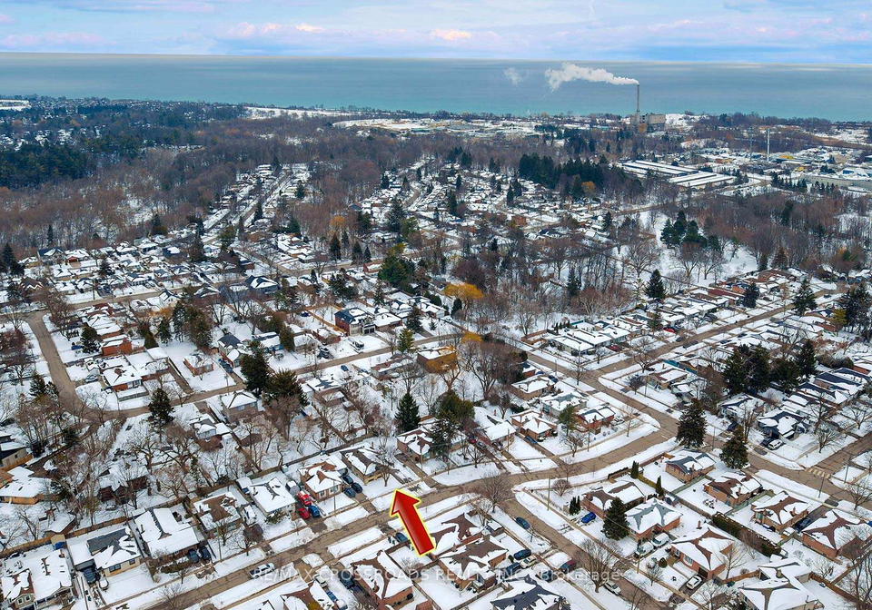 11-brightside-drive-scarborough-ontario-e12798096