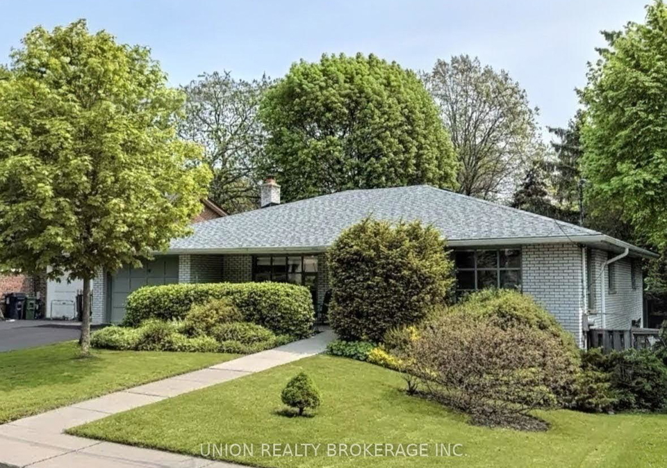 9-birchcliff-avenue-scarborough-ontario-e12798486