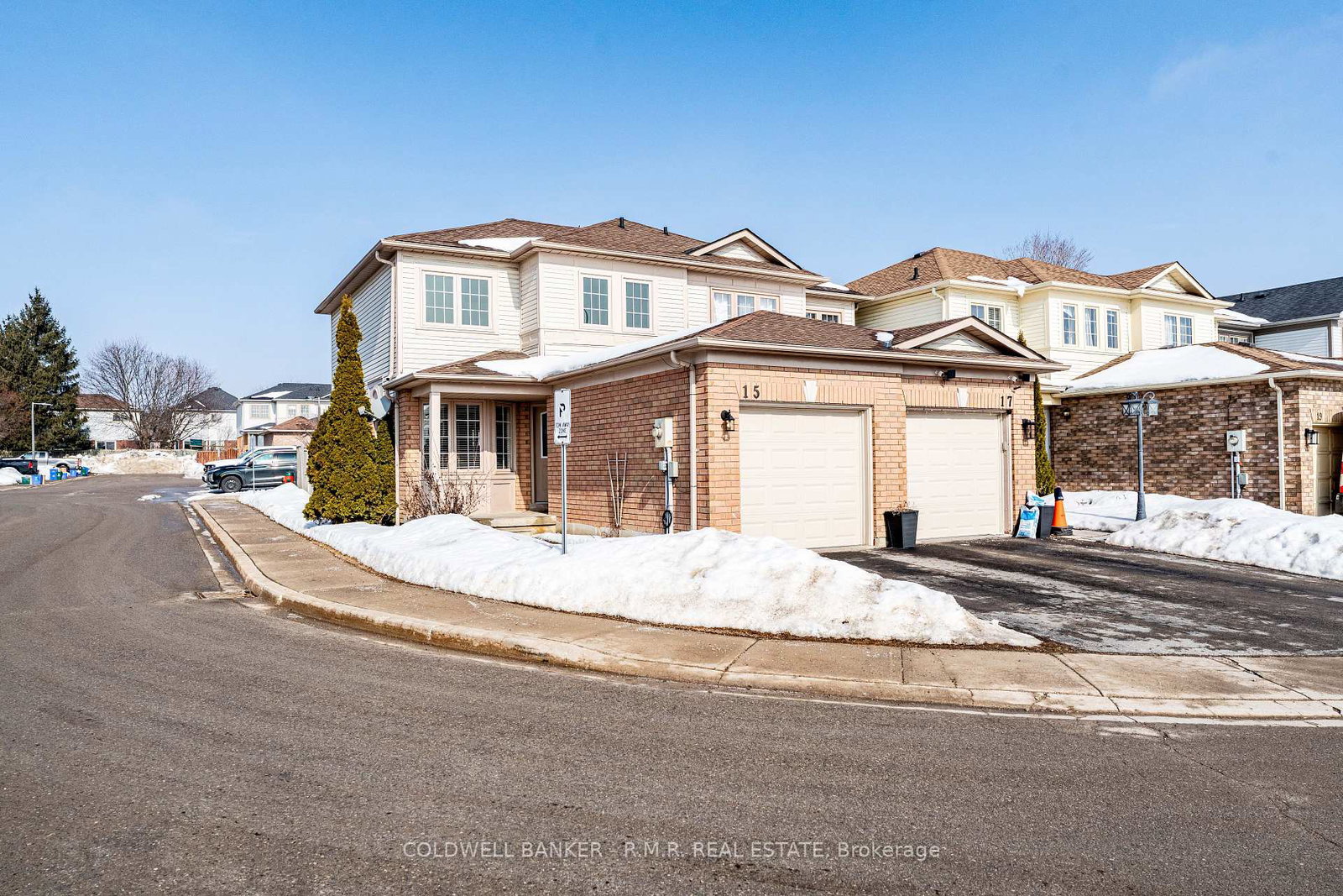 15-greengrove-way-whitby-ontario-e12798636