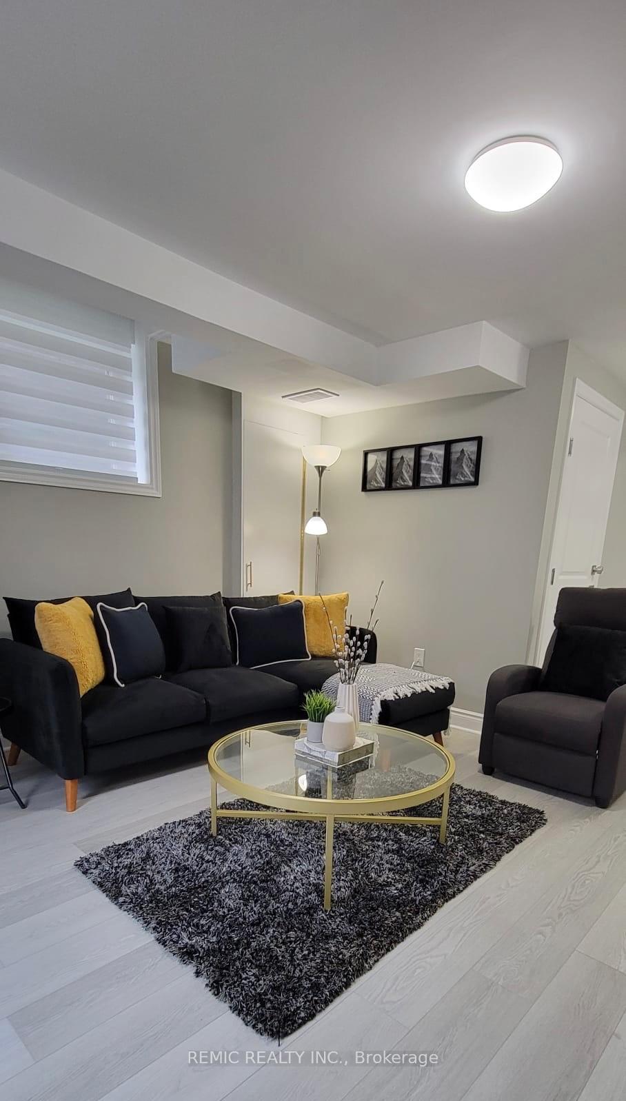 51-sailors-landing-clarington-ontario-e12798720