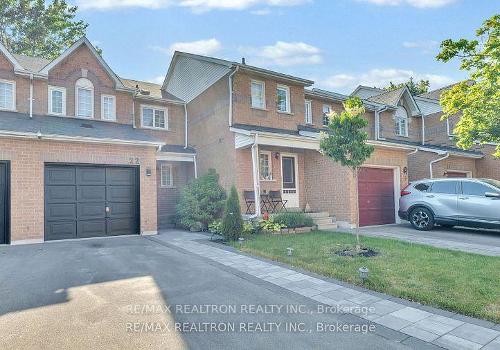22-macintyre-lane-ajax-ontario-e12798734