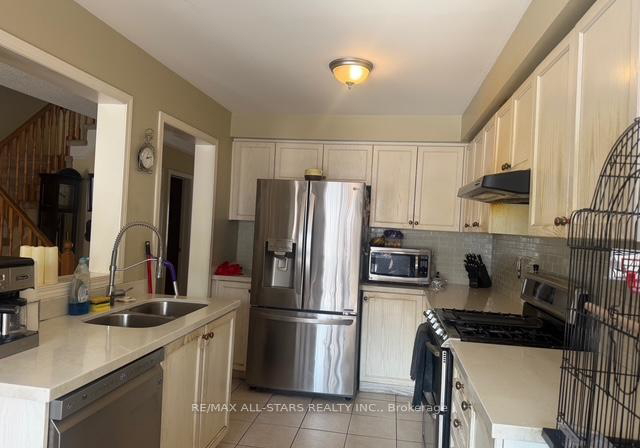 44-toscana-drive-whitby-ontario-e12799044