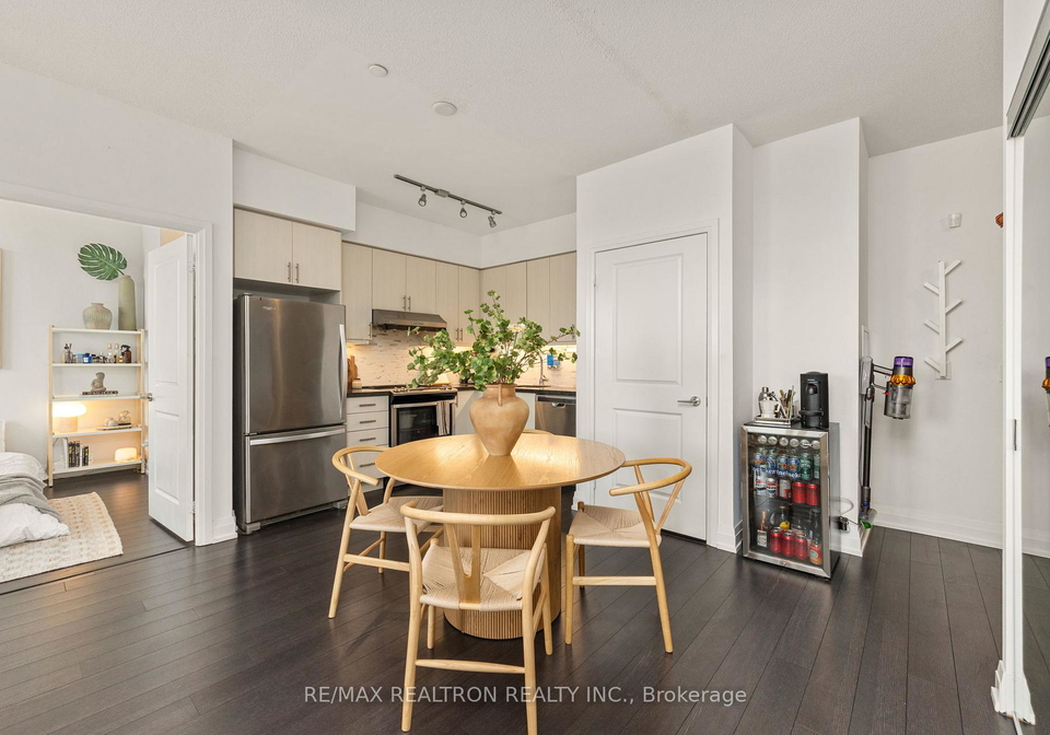 3121-sheppard-avenue-e-scarborough-ontario-e12799842