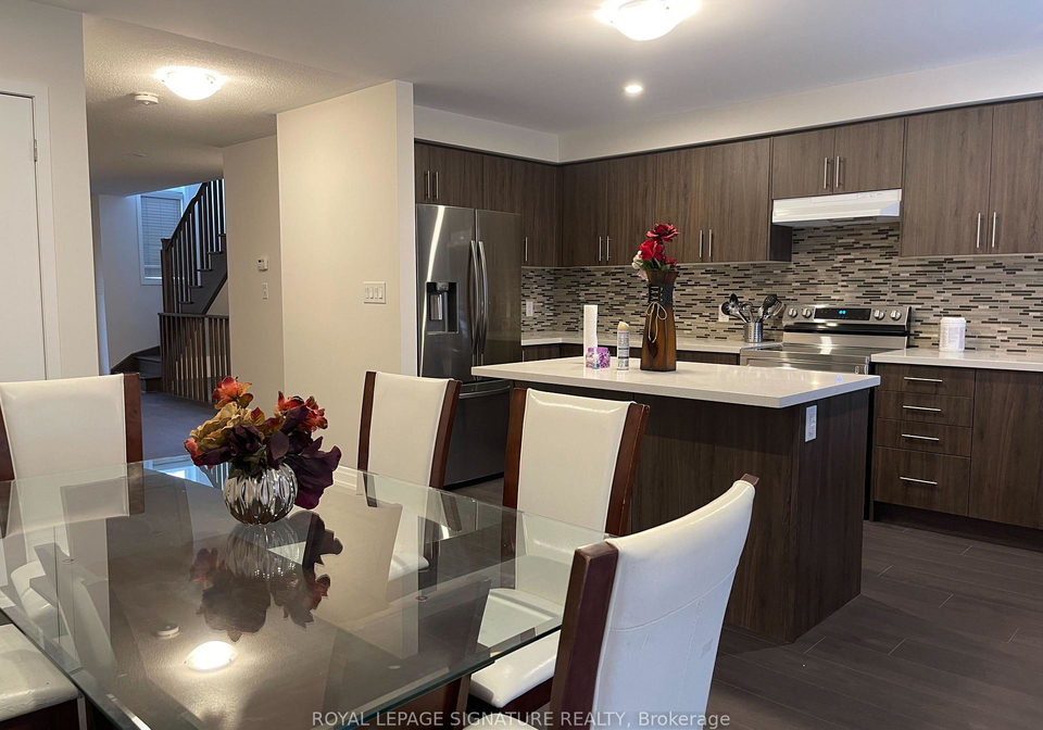 1387-bradenton-path-oshawa-ontario-e12800042