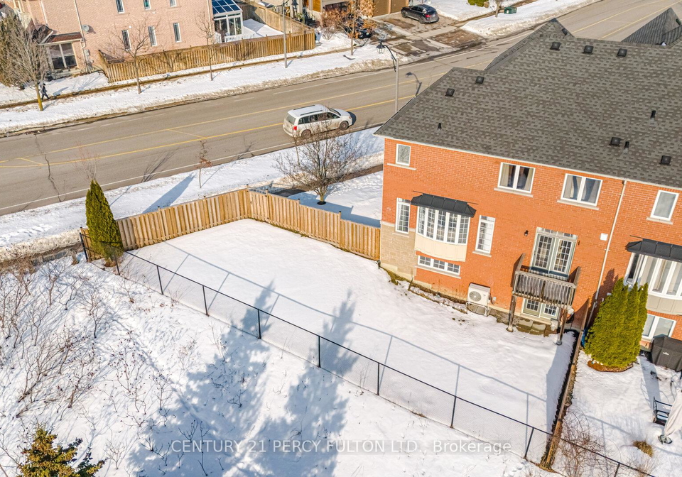 30strouds-lane-pickering-ontario-e12800104