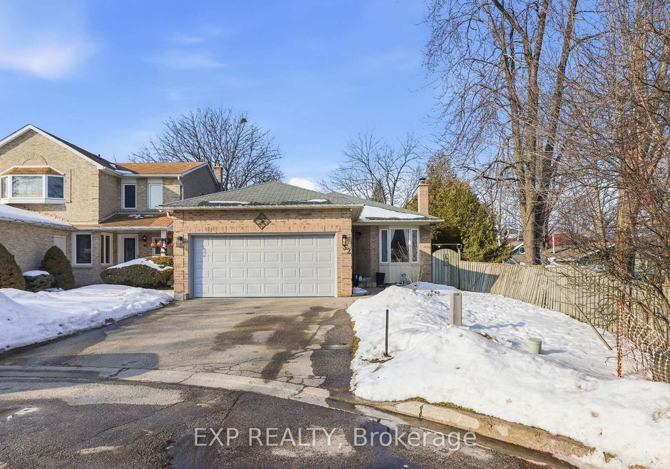 32-bird-crescent-ajax-ontario-e12800626