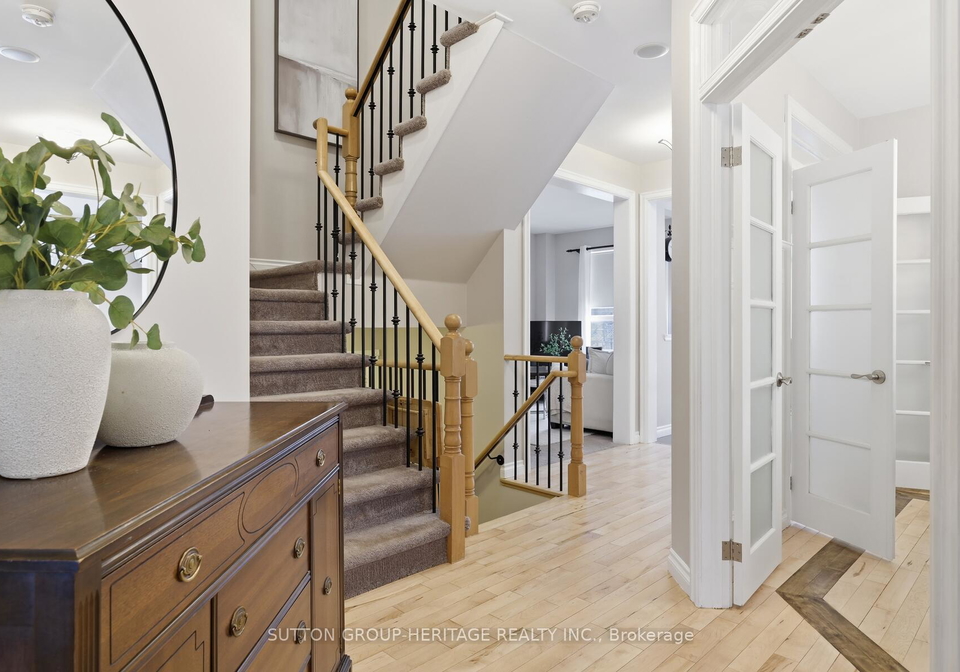 1423-ashgrove-crescent-oshawa-ontario-e12800710