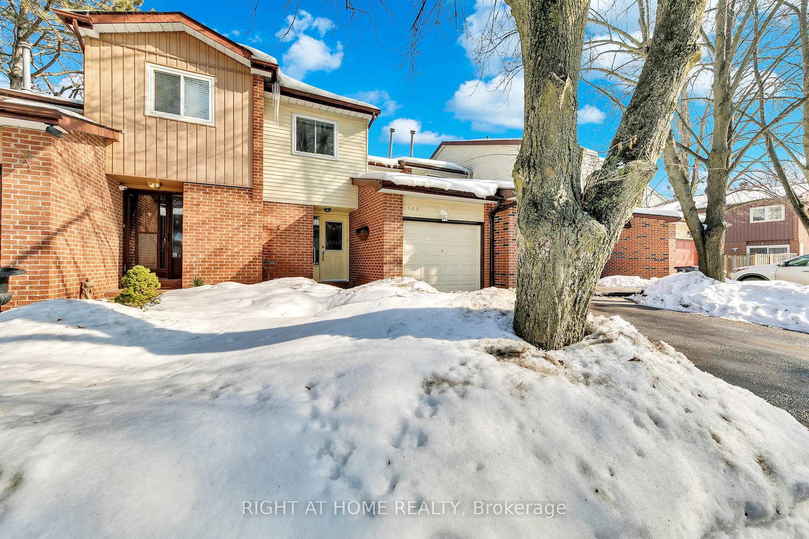 4662-kingston-road-scarborough-ontario-e12801354