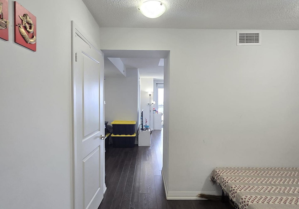 30-meadowglen-place-scarborough-ontario-e12801396