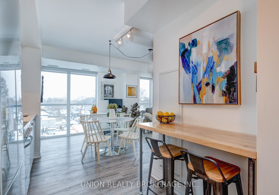 2301-danforth-avenue-toronto-ontario-e12802806