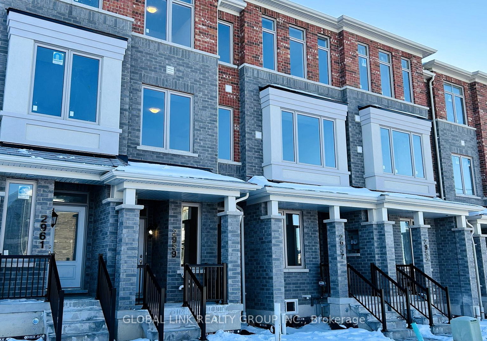 2959-gatestone-path-pickering-ontario-e12802918