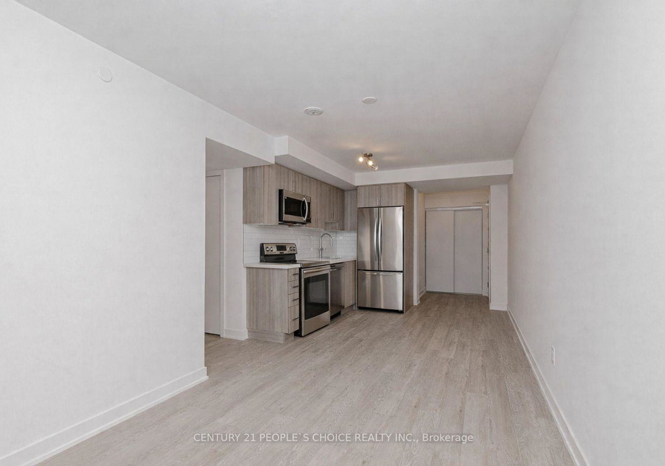 1010-sandy-beach-road-pickering-ontario-e12803602