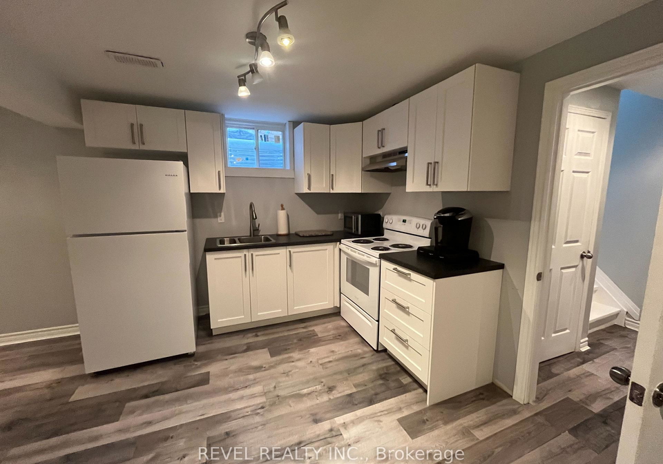 194-willowbrook-drive-whitby-ontario-e12804542
