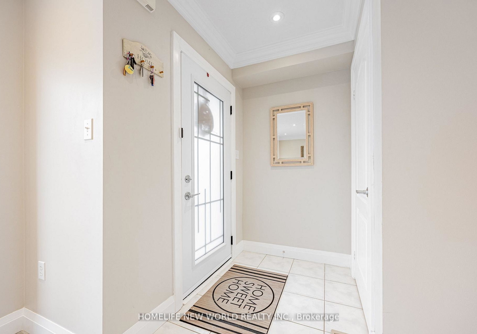 7-batt-crescent-s-ajax-ontario-e12805130