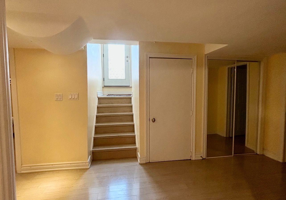 23-robert-attersley-drive-e-whitby-ontario-e12806012