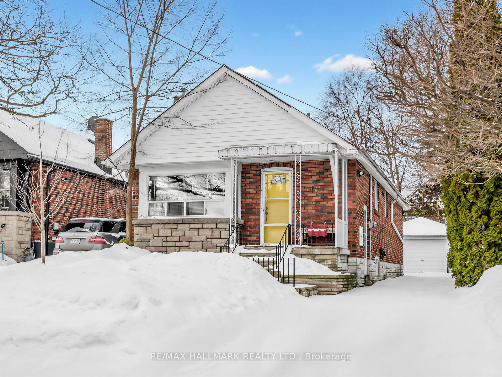 18-roblin-avenue-east-york-ontario-e12806520