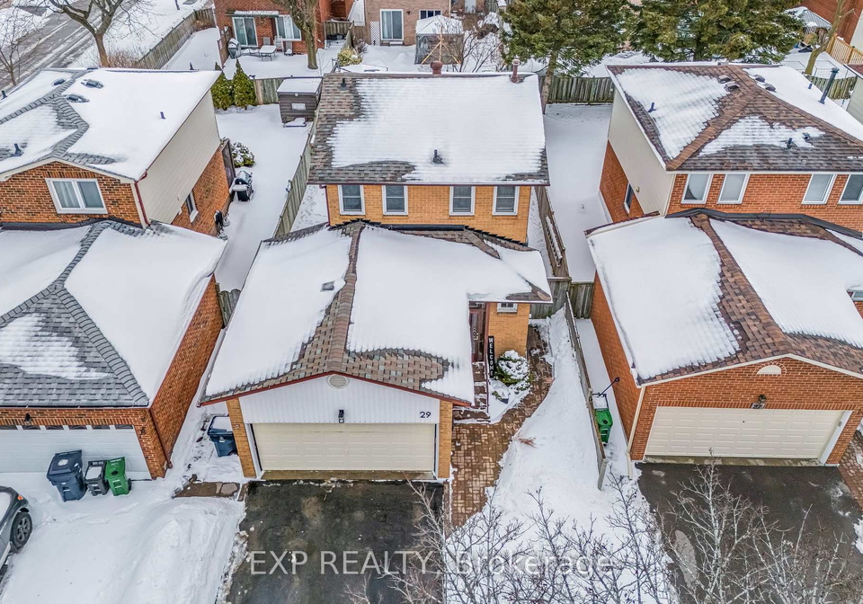 29-golders-green-avenue-scarborough-ontario-e12806596