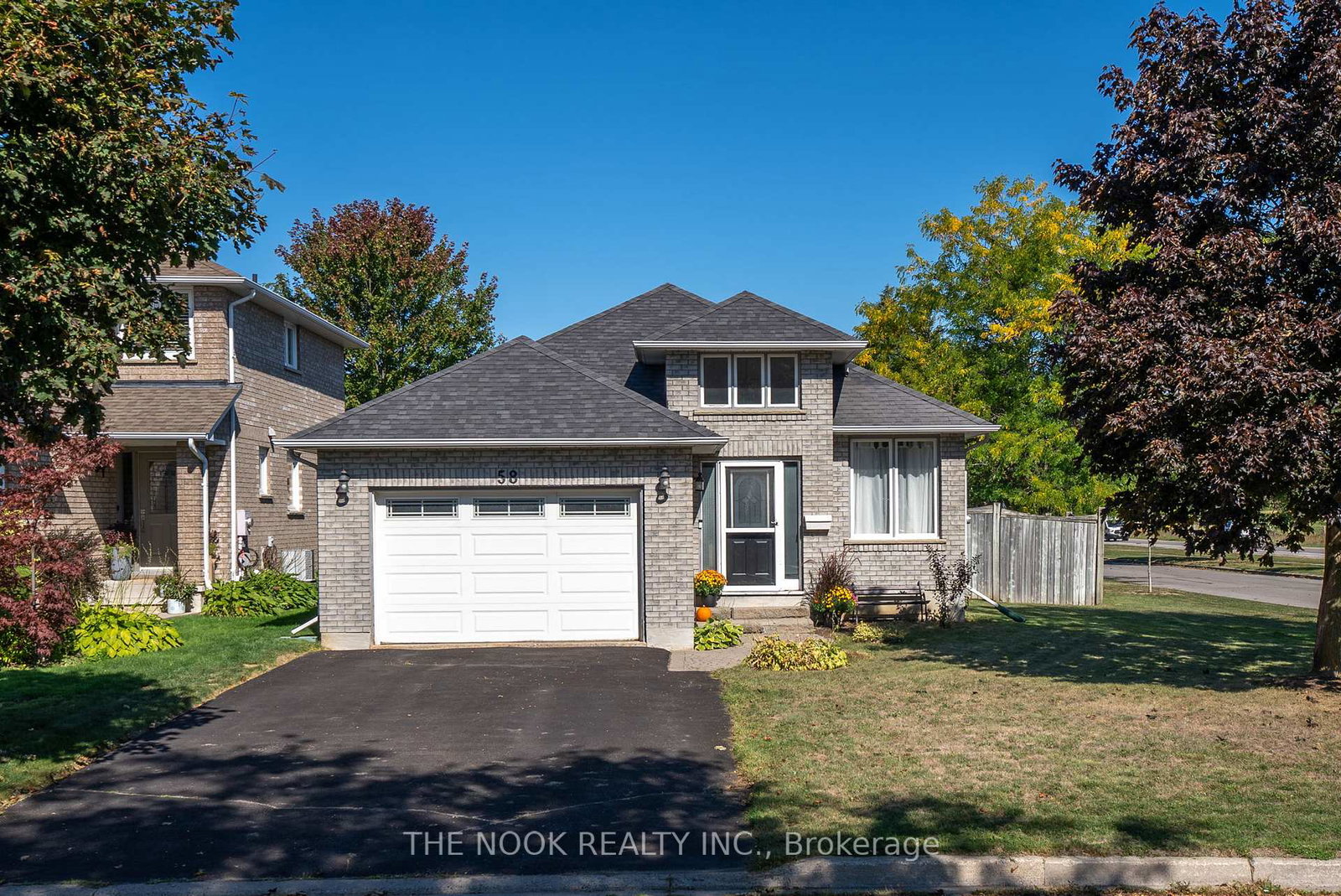 58-stagemaster-crescent-clarington-ontario-e12806698