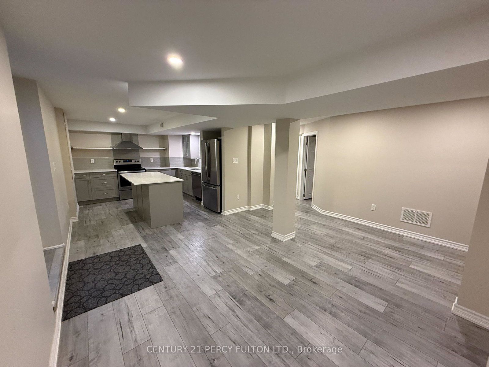 7-redmond-drive-ajax-ontario-e12807234
