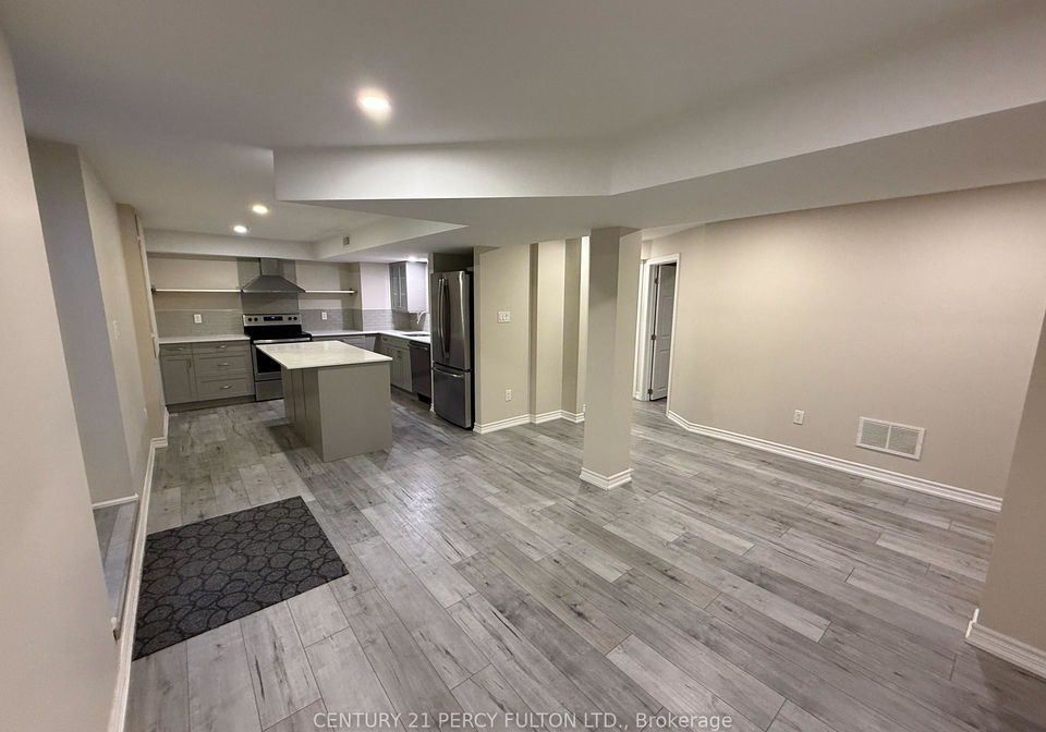 7-redmond-drive-ajax-ontario-e12807234