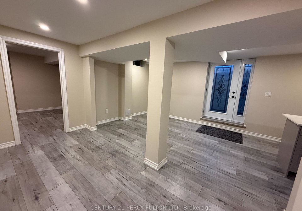 7-redmond-drive-ajax-ontario-e12807234