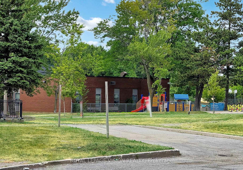 100-wingarden-court-scarborough-ontario-e12808360