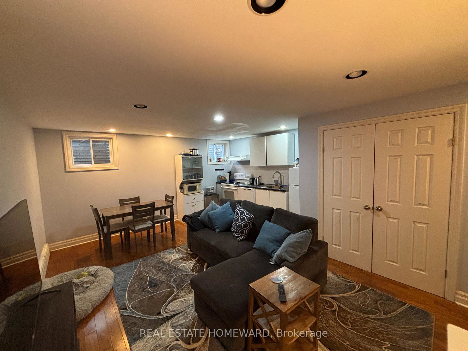 82-hubbard-boulevard-toronto-ontario-e12809422