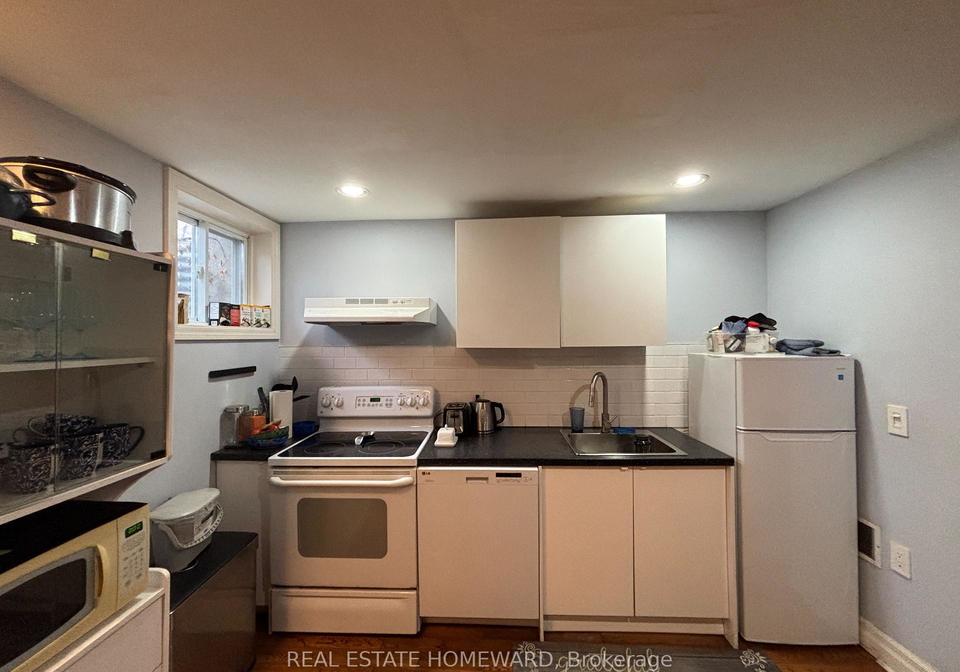 82-hubbard-boulevard-toronto-ontario-e12809422
