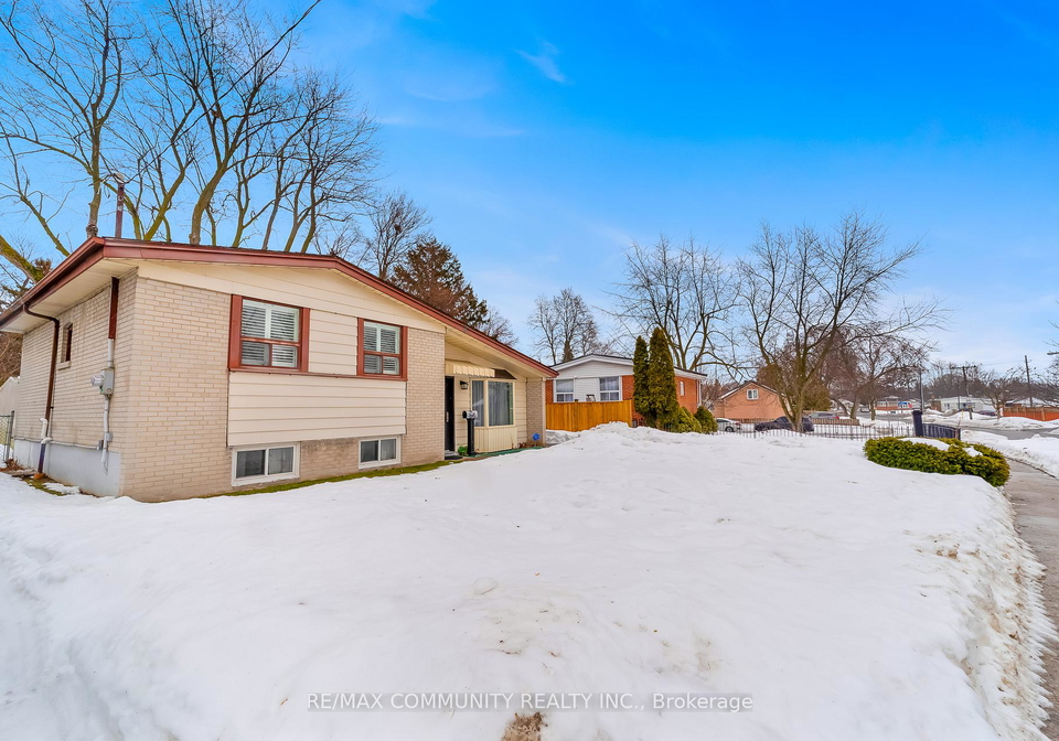 15-ben-stanton-boulevard-scarborough-ontario-e12810706