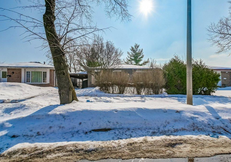 23-snowball-crescent-scarborough-ontario-e12810832