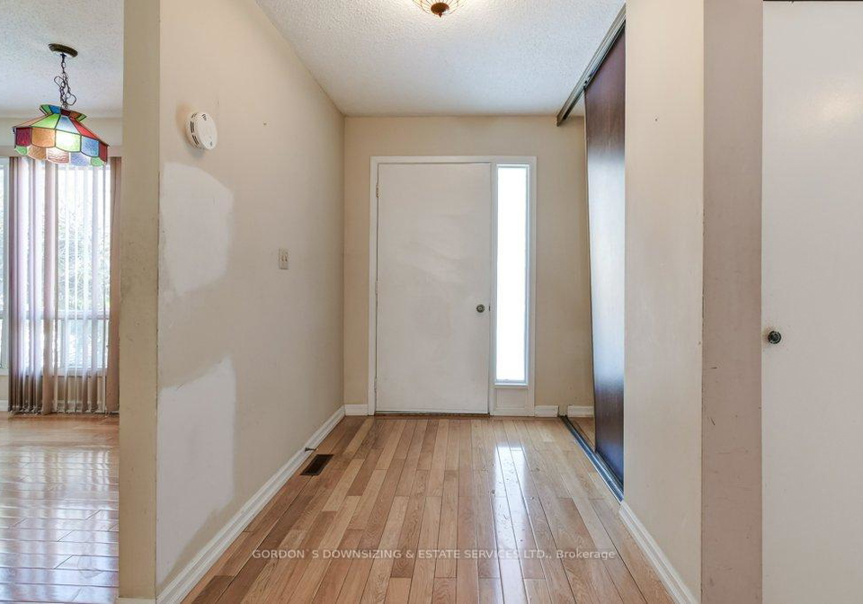 23-snowball-crescent-scarborough-ontario-e12810832