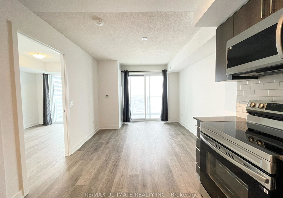 1010-sandy-beach-road-pickering-ontario-e12811158