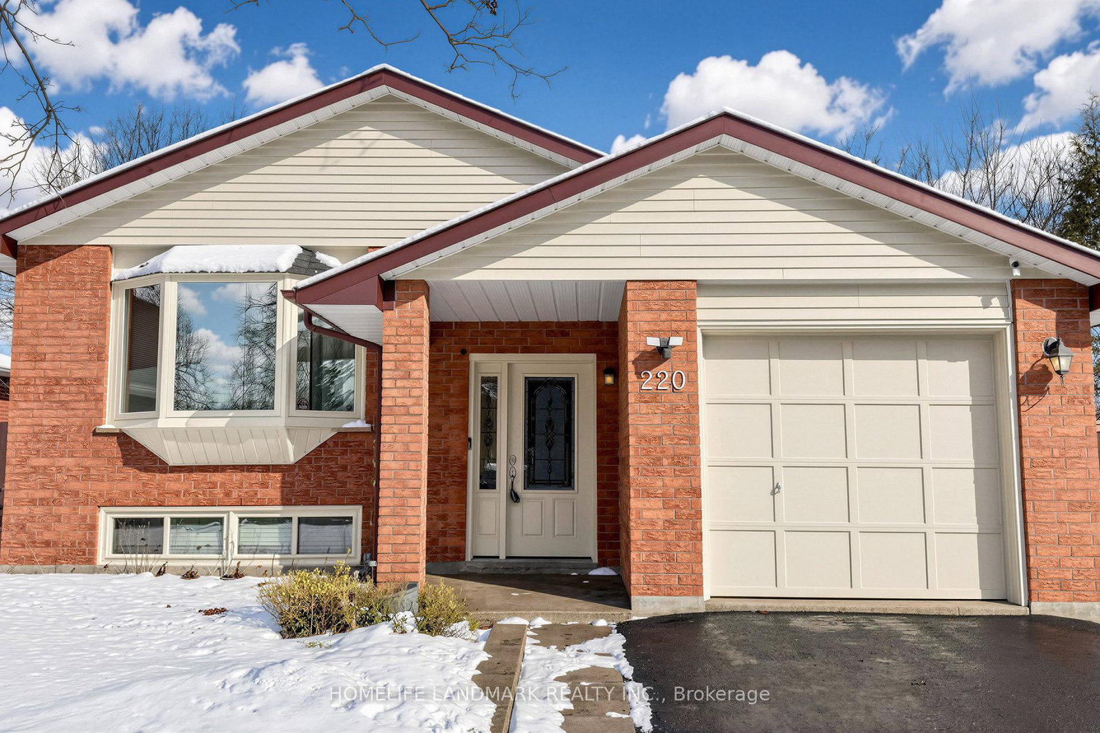 220-jeffery-street-whitby-ontario-e12812140