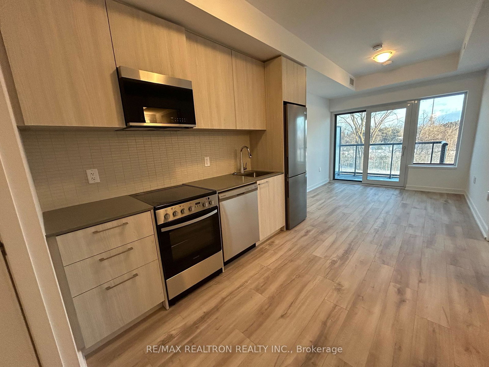 7437-kingston-road-scarborough-ontario-e12812172