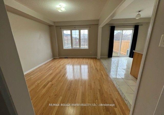 32-puttingedge-drive-whitby-ontario-e12813104