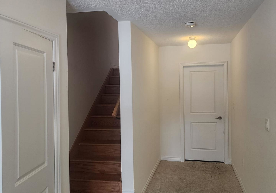 2542-hibiscus-drive-pickering-ontario-e12813562