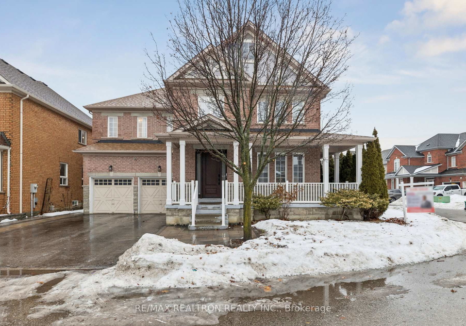 25-shorten-place-ajax-ontario-e12813826