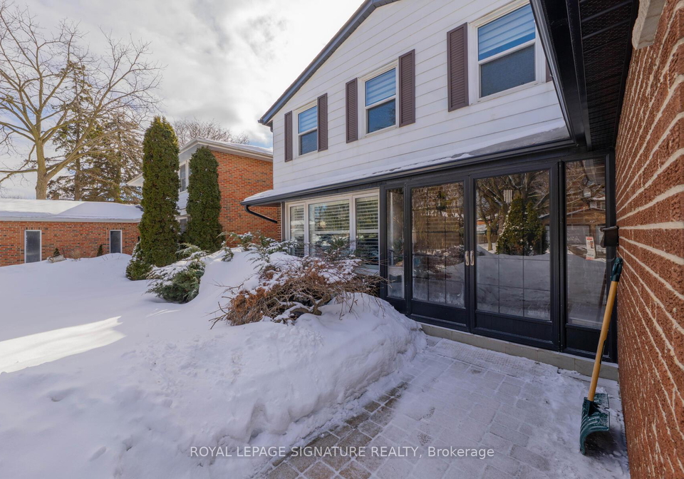 6-deerbrook-trail-scarborough-ontario-e12814286