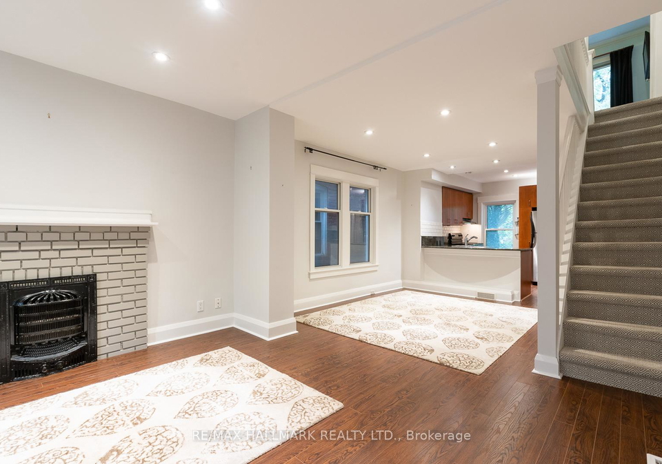 70-lawlor-avenue-toronto-ontario-e12814814