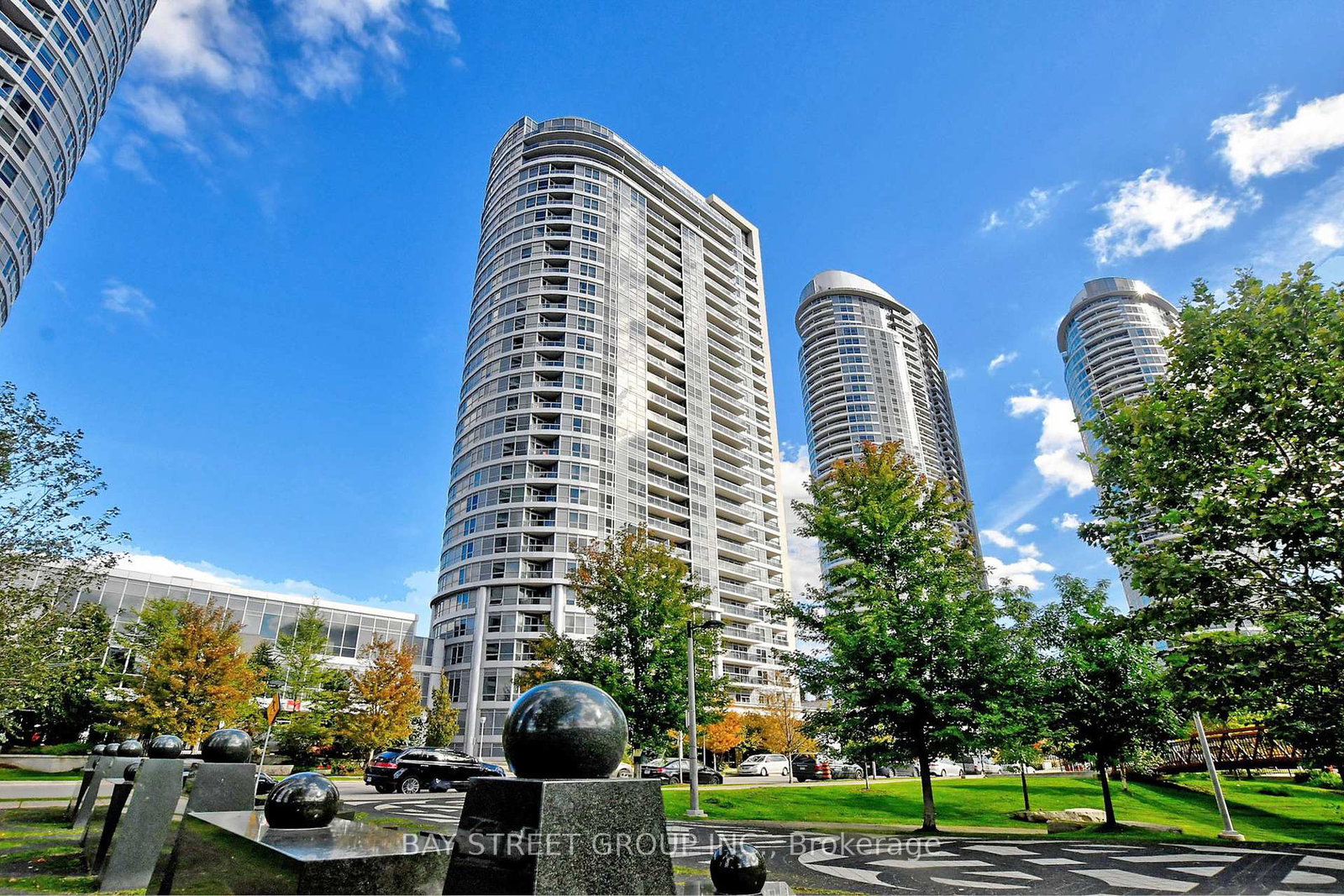 151-village-green-square-scarborough-ontario-e12815294