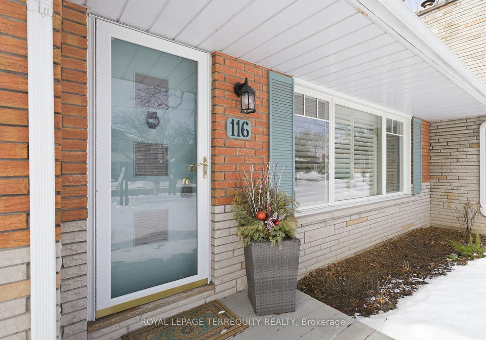 116-centre-street-n-whitby-ontario-e12816412