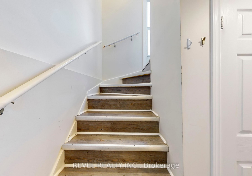 213-rosedale-drive-whitby-ontario-e12816744