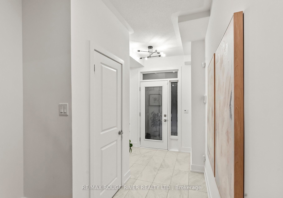 22-waterside-way-whitby-ontario-e12816840
