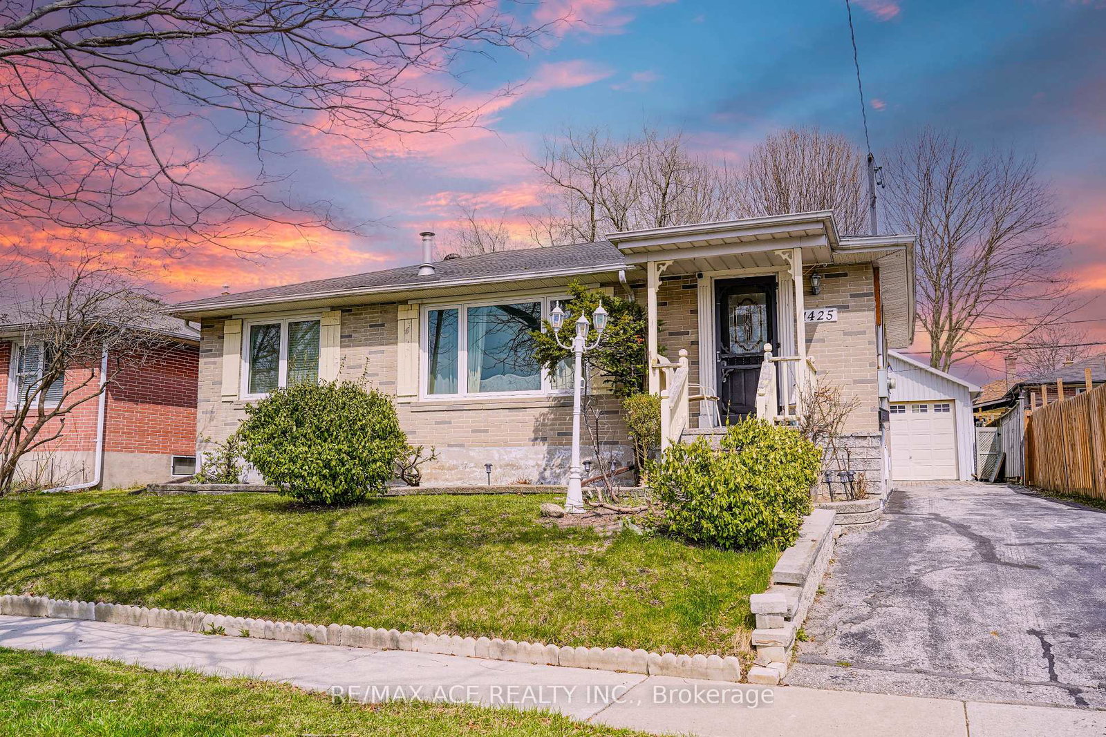 1425-lakefield-drive-oshawa-ontario-e12817476