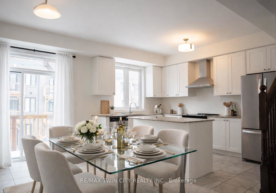 61-douet-lane-ajax-ontario-e12818294
