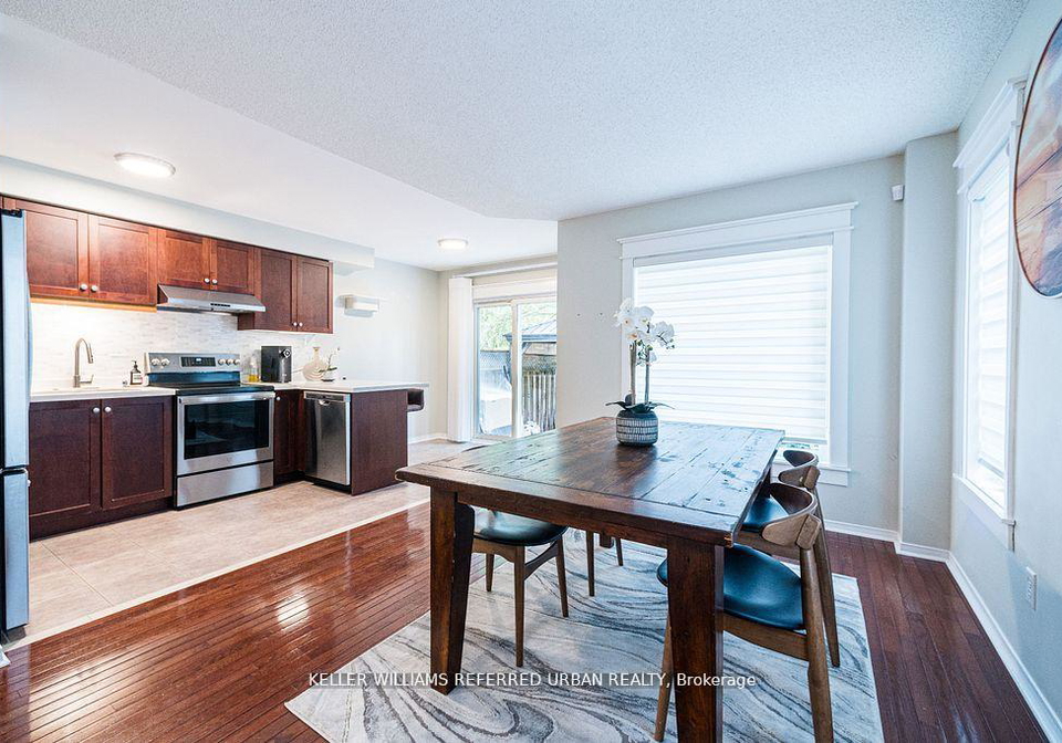 16-sprucedale-way-whitby-ontario-e12818854