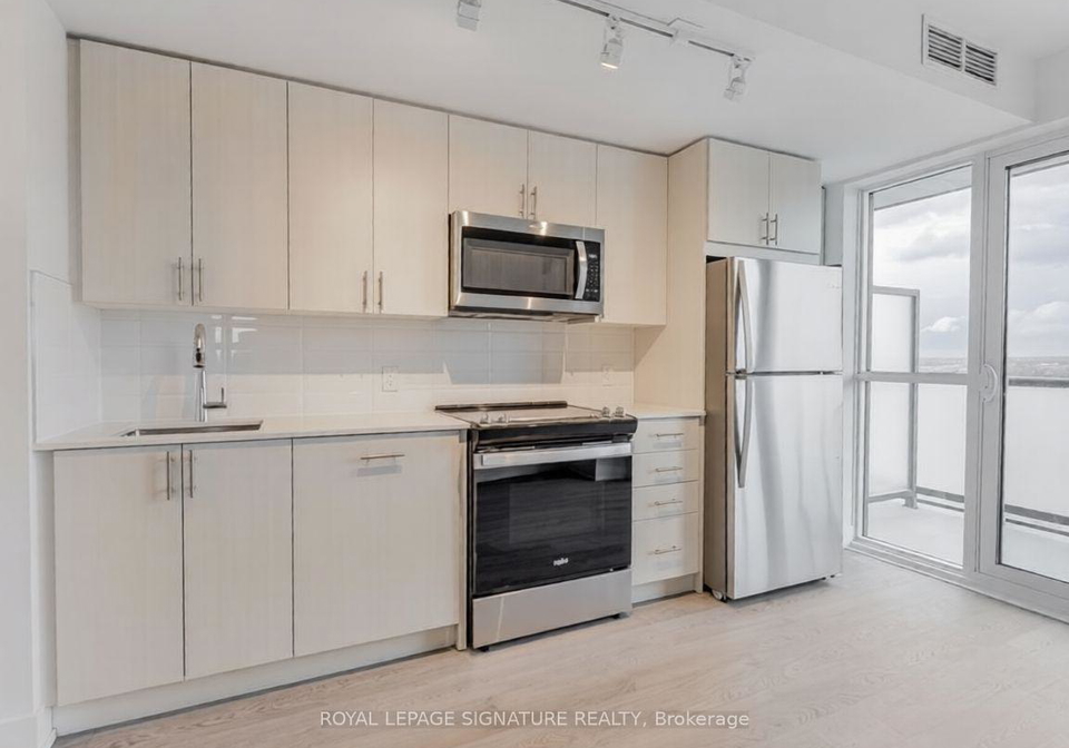 2550-simcoe-street-n-oshawa-ontario-e12819250