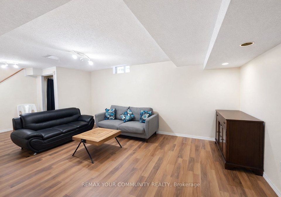 9-ridgewood-road-scarborough-ontario-e12819414